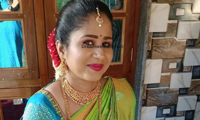 Ushas Beauty Parlour